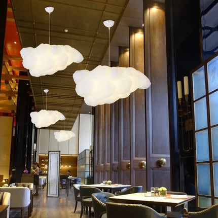 Suspension Nuage Flottant Blanc en Coton Spatial, Lumière Chaude Moderne