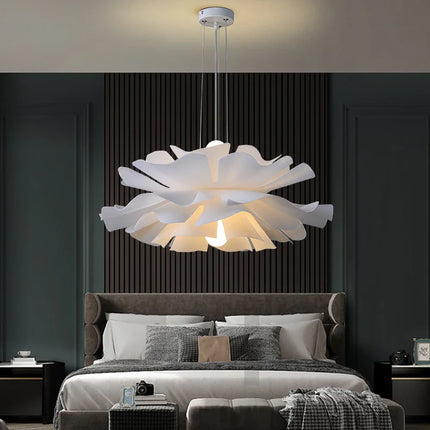 Suspension Love Me Not en acrylique blanc, lumière chaude nordique pour chambre