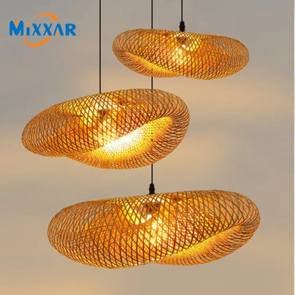 Suspension bambou tissé artisanale LED E27 pour ambiance chaleureuse