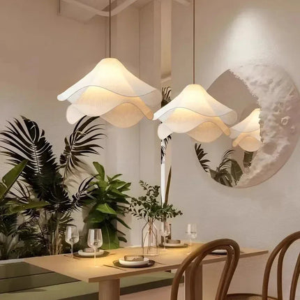Suspension lustre tissu fleurs nordiques LED pour intérieur cosy