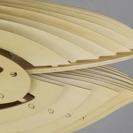 Suspension en bois design poisson E27 pour ambiance cosy et élégante