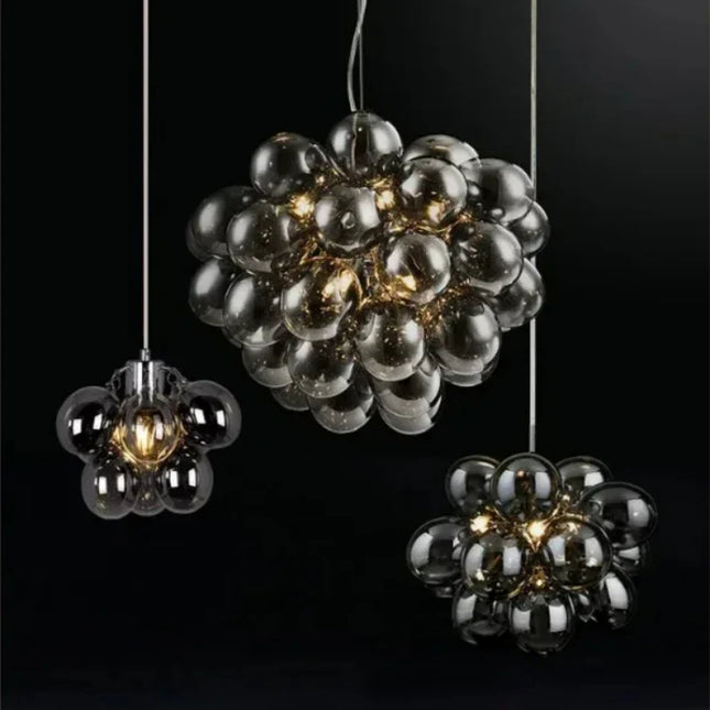 Suspension lustre bulle ballon nordique en verre gris fumé, lumière chaleureuse