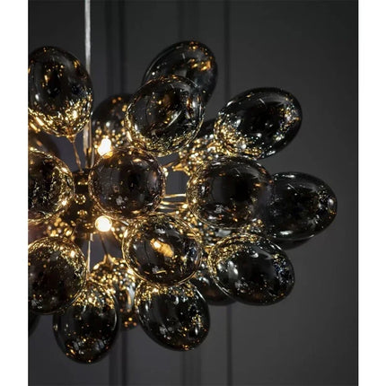 Suspension lustre bulle ballon nordique en verre gris fumé, lumière chaleureuse