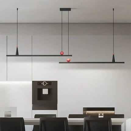 Suspension LED noire en aluminium pour salle à manger, lumière chaude et design nordique