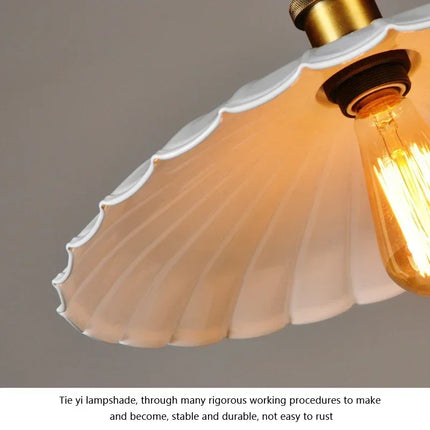 Suspension métal vintage nordique, luminaire design pour intérieur cosy