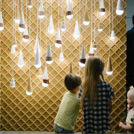Suspension LED en céramique motif crème glacée, lumière douce pour chambre d’enfant