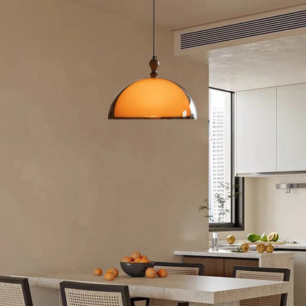 Suspension acrylique marron avec ampoule E27 bois foncé, fil réglable, ambiance cosy