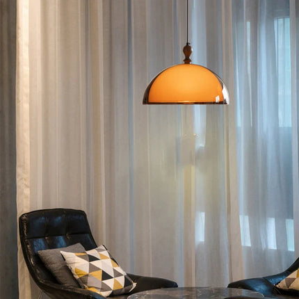 Suspension acrylique marron avec ampoule E27 bois foncé, fil réglable, ambiance cosy