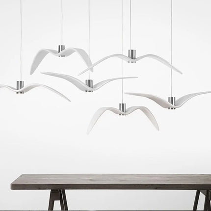 Suspension nordique en résine oiseau volant LED pour ambiance cosy