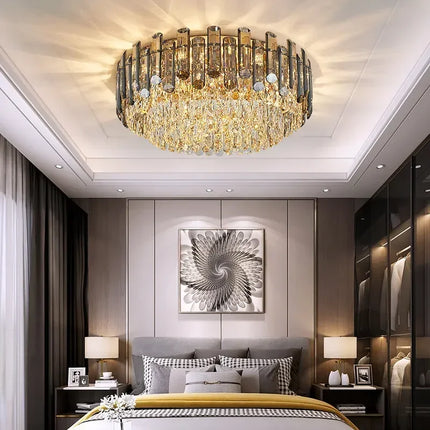 Suspension LED en cristal doré design moderne pour intérieur luxueux