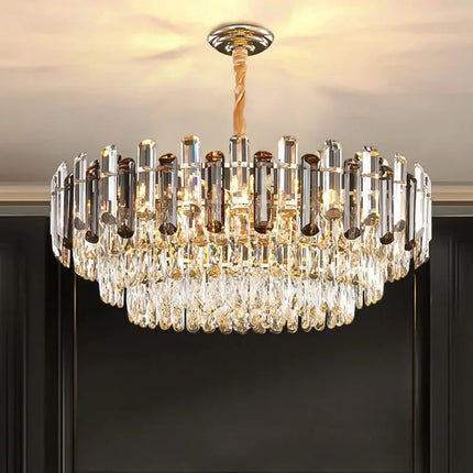 Suspension LED en cristal doré design moderne pour intérieur luxueux