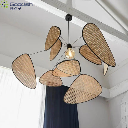 Suspension LED Wabi Sabi Japonais en bambou et rotin, lumière chaude pour intérieur élégant