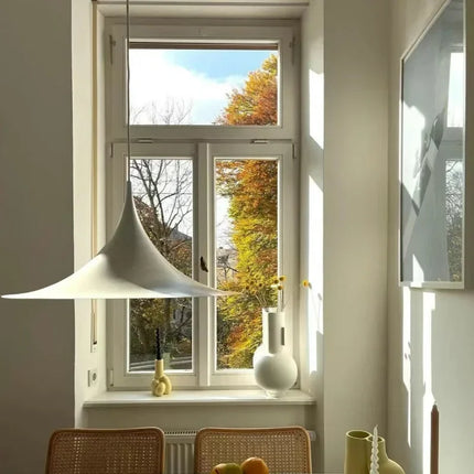 Suspension scandinave minimaliste en métal pour salle à manger