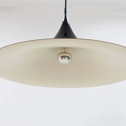 Suspension scandinave minimaliste en métal pour salle à manger