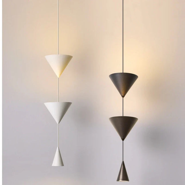 Suspension LED minimaliste cône en métal noir et blanc pour chambre et hôtel