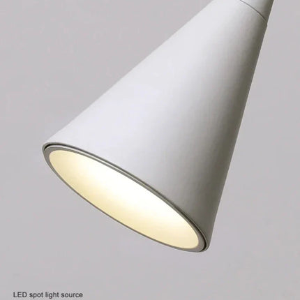 Suspension LED minimaliste cône en métal noir et blanc pour chambre et hôtel