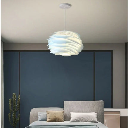 Suspension plafond nordique en pétales PVC blanc, rose, bleu LED