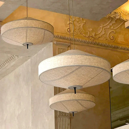 Suspension Wabi Sabi en tissu blanc style japonais pour ambiance cosy