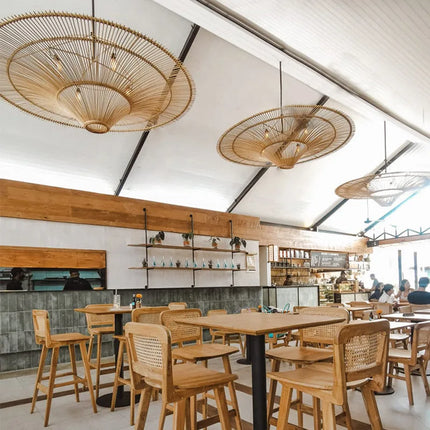 Suspension en rotin tressé à la main, lumière chaude pour salon et restaurant