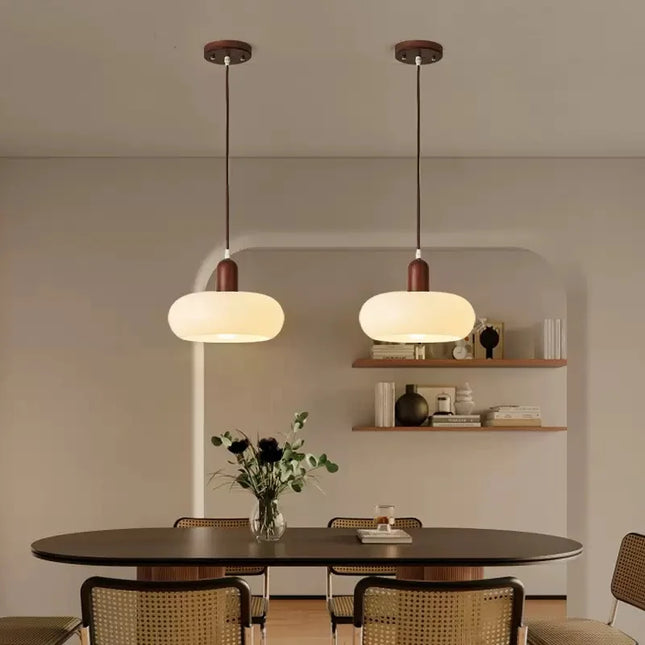 Suspension LED en bois et verre lait, design minimaliste, lumière chaleureuse pour intérieur