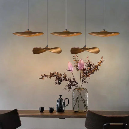 Suspension japonaise Lotus Wabi Sabi en bois massif, lumière chaude pour escalier design duplex