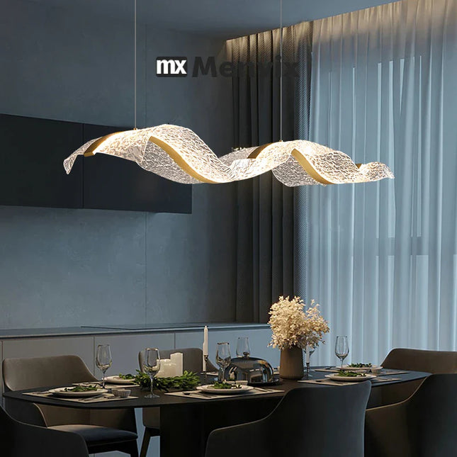 Suspension LED design vague longue en aluminium, lumière chaude ambiance cosy