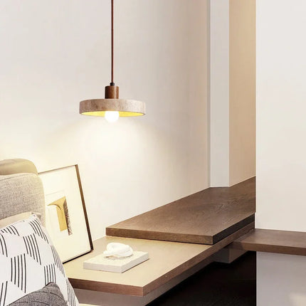 Suspension en pierre de travertin avec ampoule E27 pour intérieur design