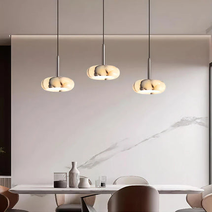 Suspension LED en marbre design créatif pour ambiance cosy intérieure