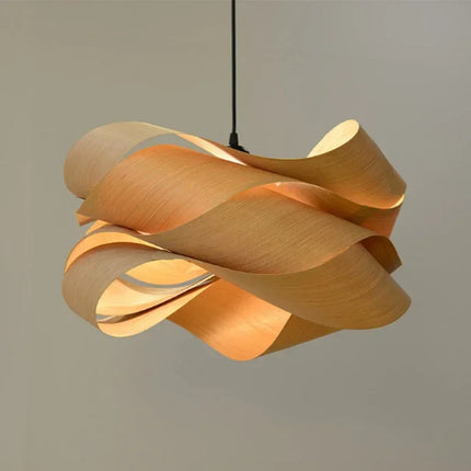Suspension bois et bambou style Sud-Est asiatique, lumière LED chaleureuse