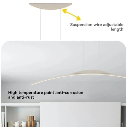 Suspension LED moderne noire en aluminium, lumière dimmable et télécommandée, ambiance chaleureuse