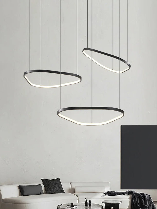 Suspension lustre nordique triangulaire en métal, lumière chaude pour salon et chambre