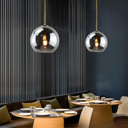Suspension LED boule en verre noir et violet, design moderne pour intérieur
