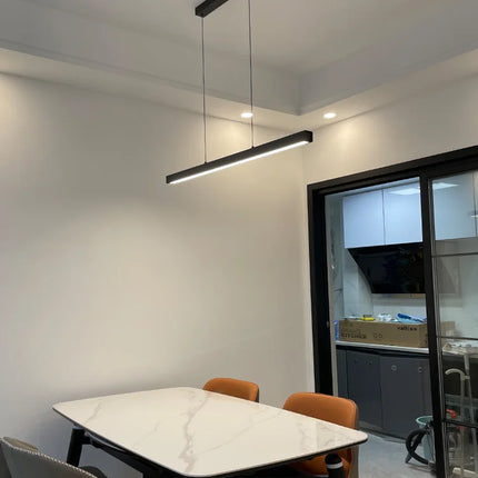 Suspension LED linéaire moderne en aluminium pour salle à manger, lumière chaude réglable