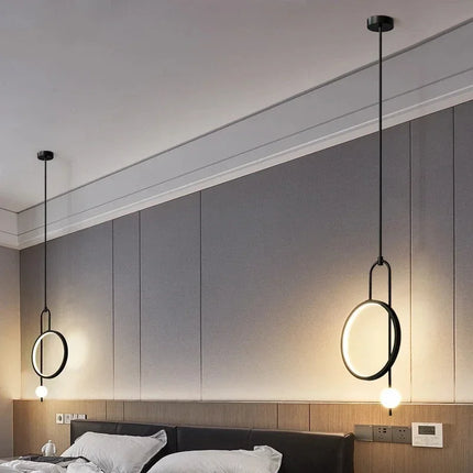 Suspension LED Boule en Verre Noir et Or, Lumière Chaude Moderne