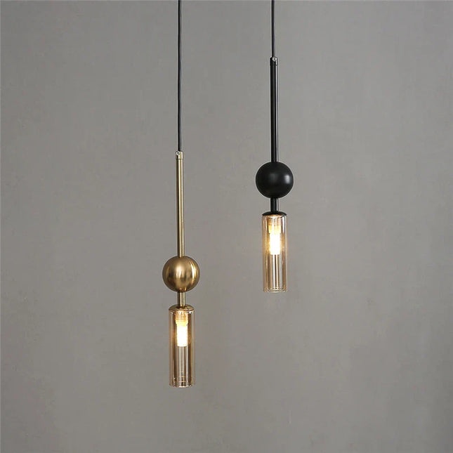 Suspension nordique en fer noir et or avec LED pour ambiance chaleureuse