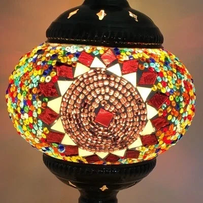 Suspension artisanale en verre mosaïque ethnique, ambiance chaleureuse