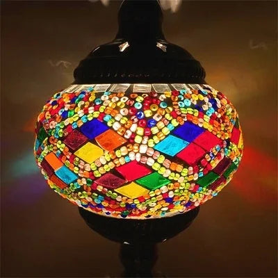 Suspension artisanale en verre mosaïque ethnique, ambiance chaleureuse