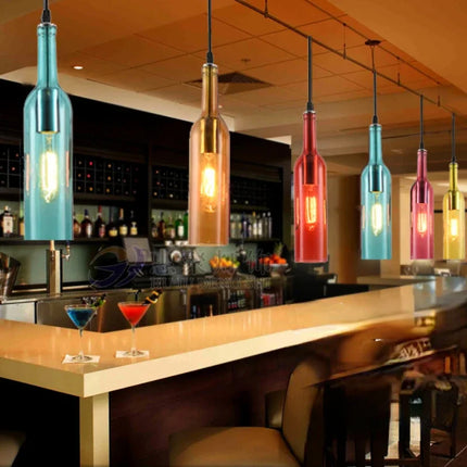 Suspension moderne en métal style bouteille de bière pour bar et café