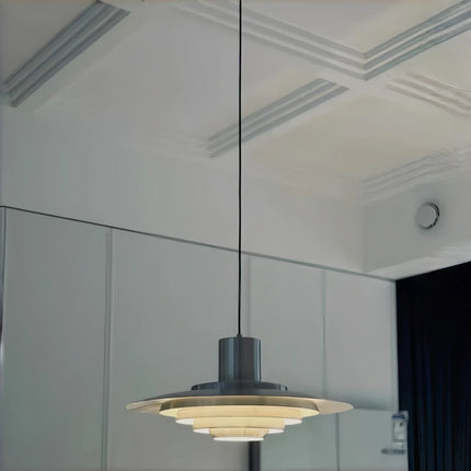 Suspension LED multicouche en métal argenté, design nordique moderne, éclairage d’ambiance cosy pour intérieur