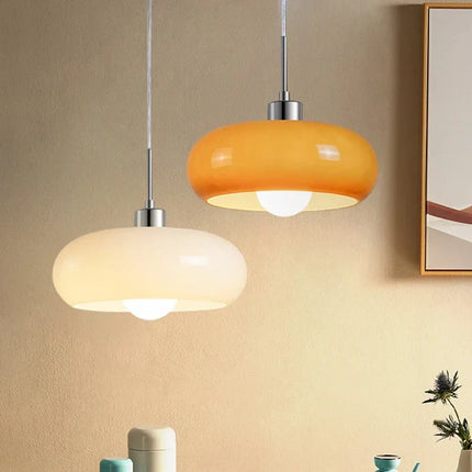 Suspension Bauhaus en verre blanc et orange, éclairage chaleureux pour intérieur moderne